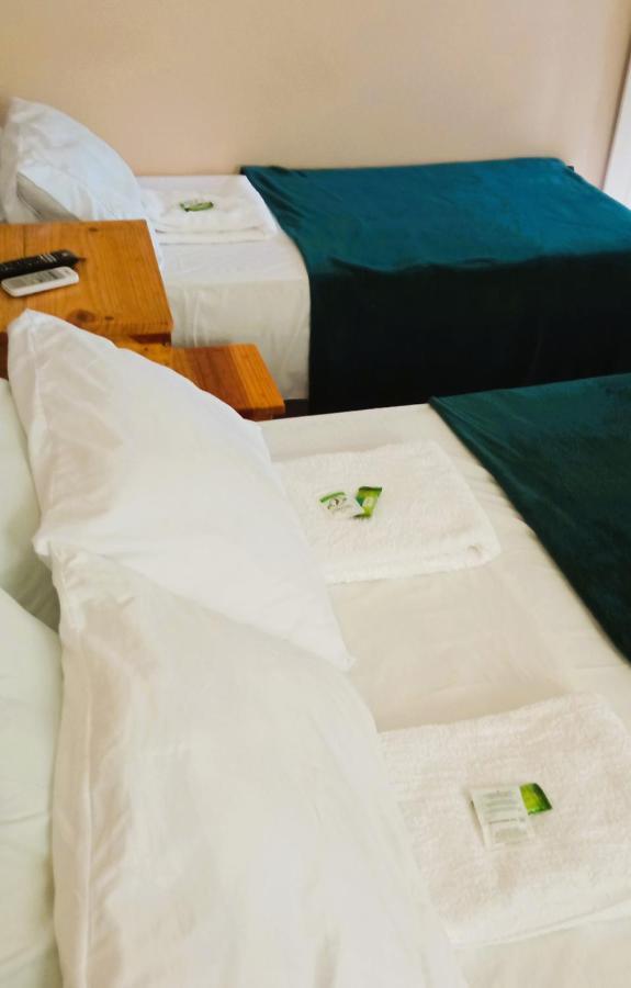 Hotel Recanto Verde Teresina de Goias エクステリア 写真