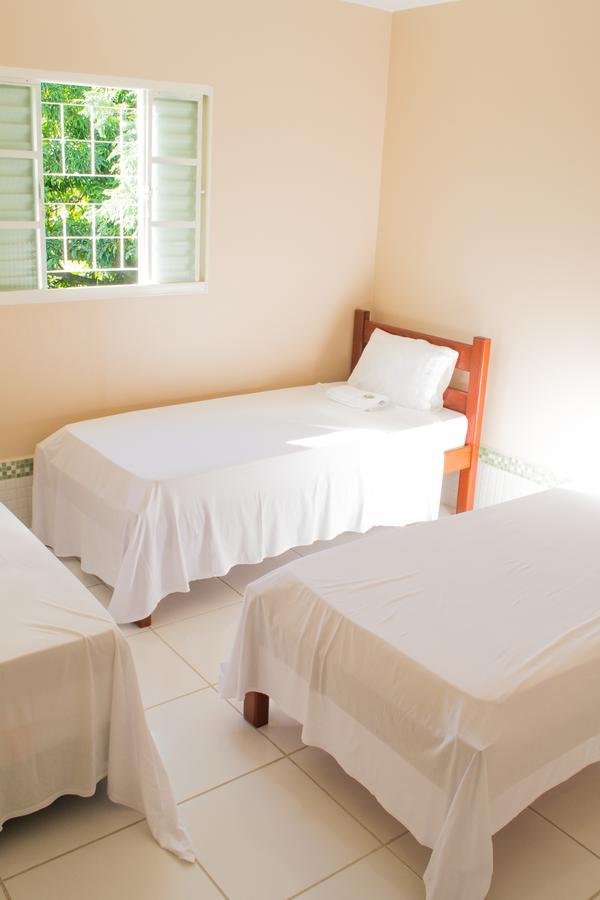 Hotel Recanto Verde Teresina de Goias エクステリア 写真