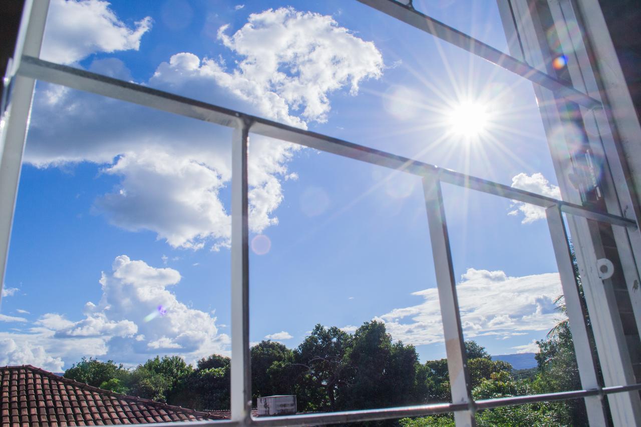 Hotel Recanto Verde Teresina de Goias エクステリア 写真