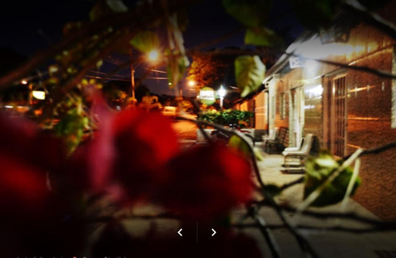 Hotel Recanto Verde Teresina de Goias エクステリア 写真